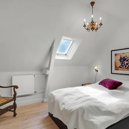 8 Bedroom Beautiful In * Kvaerndrup